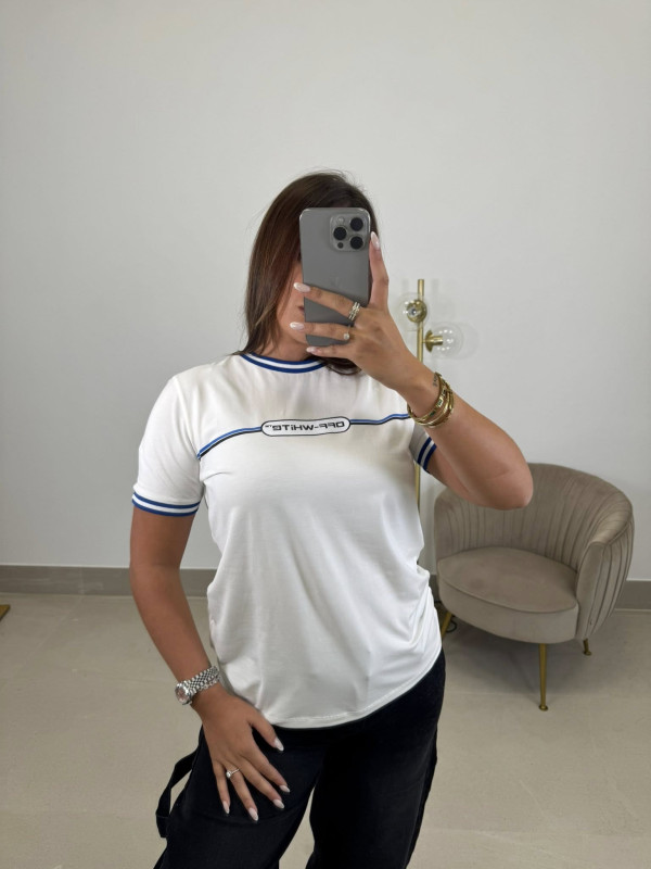Camiseta corte mujer detalle azul