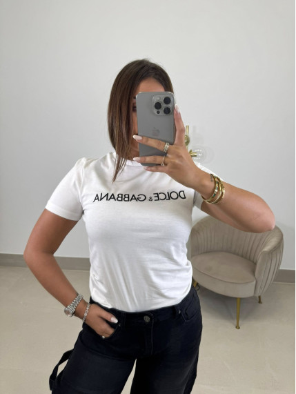 Camiseta corte mujer dolce bordada