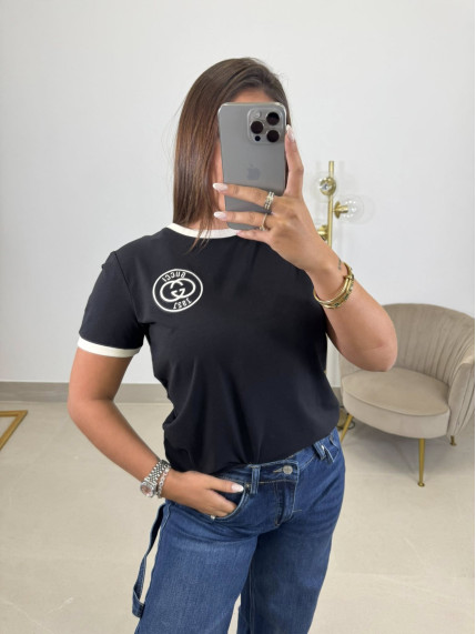 Camiseta corte mujer GC bordada