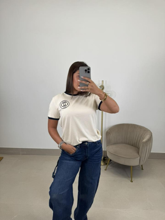 Camiseta corte mujer GC bordada