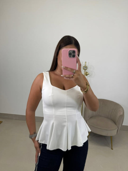 Top laila