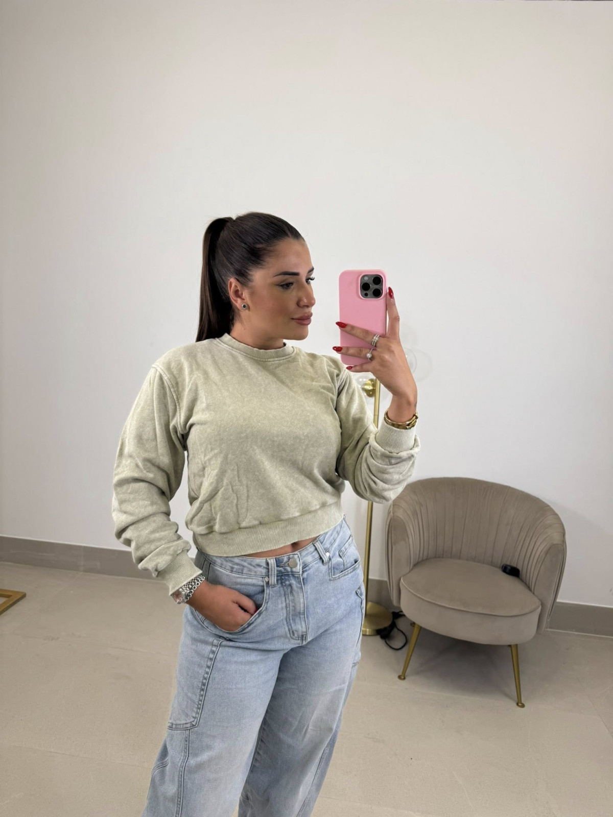 Sudadera desgastada verde