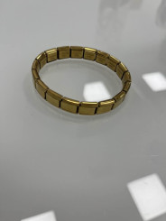 Brazalete personalizado( no incluye Charm)