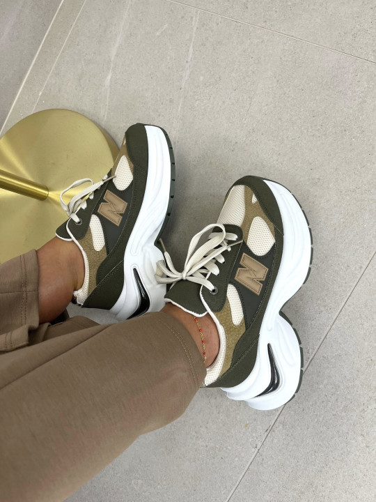 Zapatilla N verde