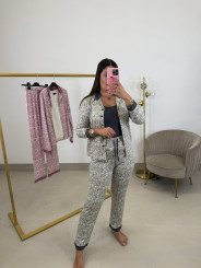Pijama camisero animal print (3 piezas)