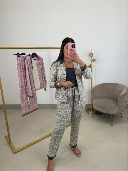 Pijama camisero animal print (3 piezas)