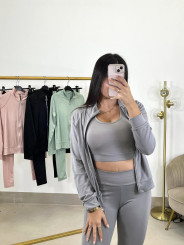 Conjunto deportivo Carla