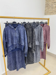 Conjunto desgastado capucha