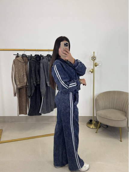 Conjunto desgastado rayas laterales