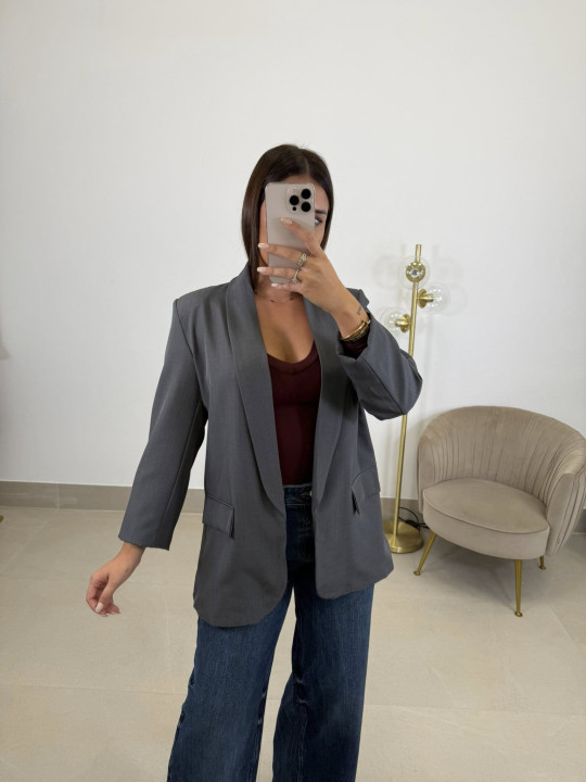 Blazer basica solapa gris
