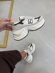 Zapatillas N beige-chocolate