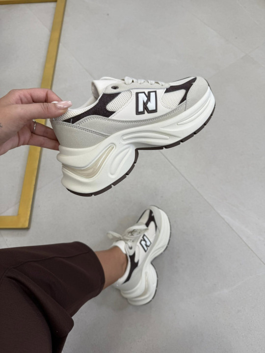 Zapatillas N beige-chocolate