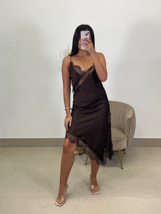 Vestido encaje asimetrico marron