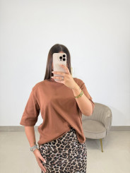 Camiseta oversize marron