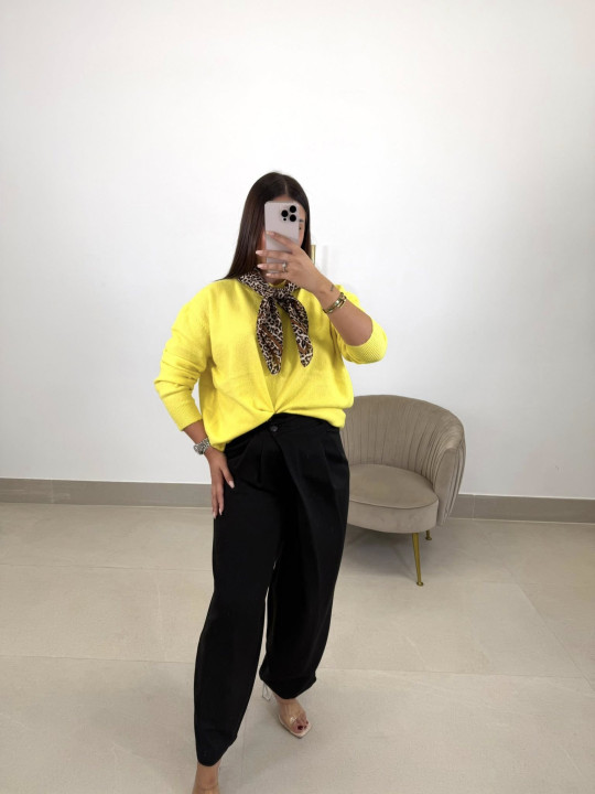 Pantalon pinzas cierre viral negro