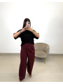 Pantalon pinzas cierre viral tinto