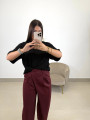 Pantalon pinzas cierre viral tinto