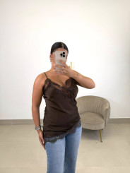 Top lencero asimetrico marron