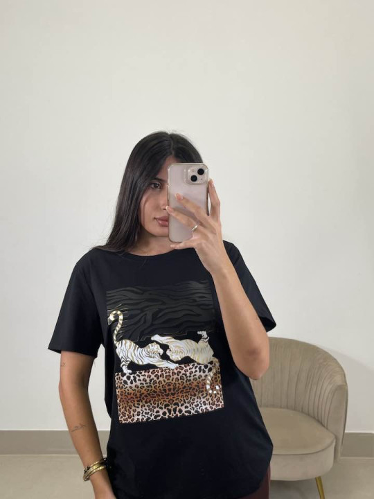 Camiseta estampado cebra negra Camiseta estampado cebra negra