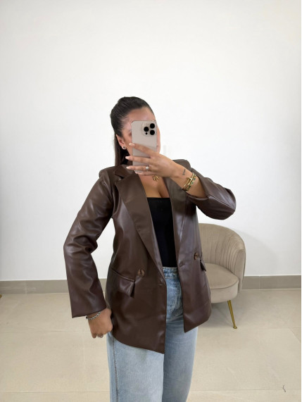 blazer polipiel chocolate