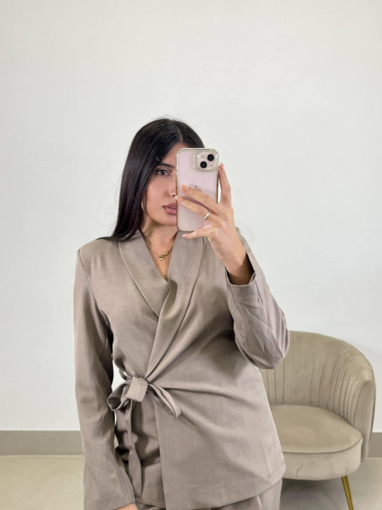 Conjunto Marlene taupe Conjunto Marlene taupe