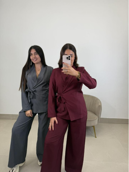 conjunto marlene tinto