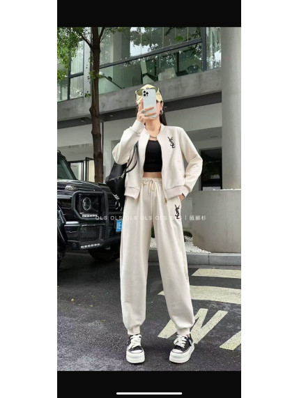 Total look isabel beige