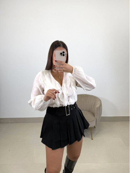 Blusa volante blanca