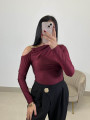 Top asimetrico tinto Top asimetrico tinto