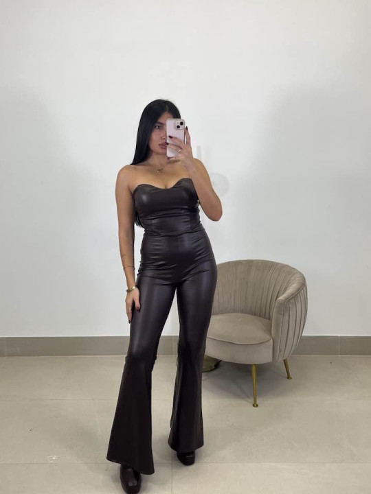 mono polipiel samantha marron