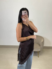 Top cuello halter encaje asimetrico marron