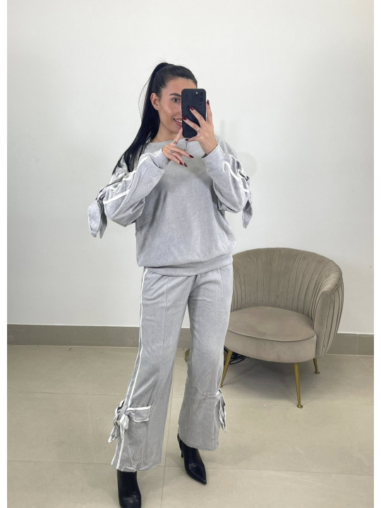 Conjunto tacto suave lazos gris claro