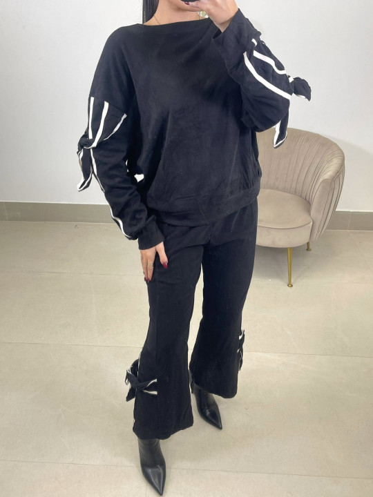 Conjunto tacto suave lazos negro