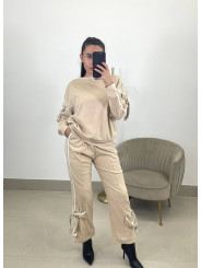 Conjunto tacto suave lazos beige