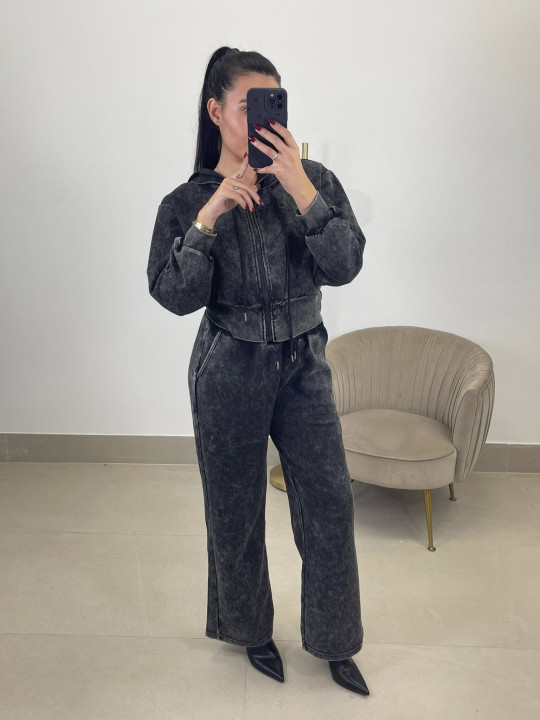 Conjunto desgastado capucha negro