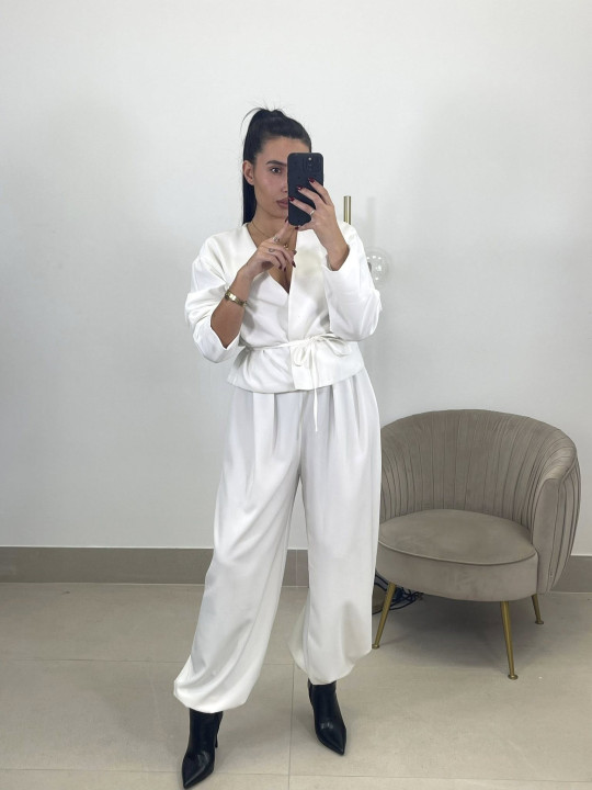 Total look Kimono blanco