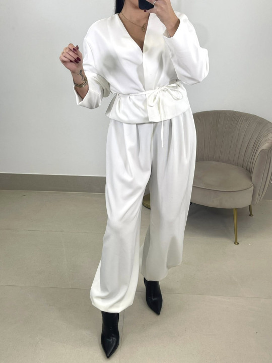 Total look Kimono blanco