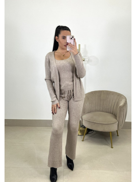 conjunto punto ines camel