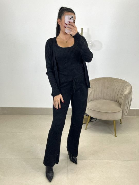 conjunto punto ines negro