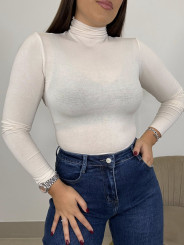 CAMISETA BASICA TACTO SUAVE CUELLO ALTO