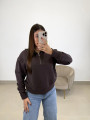 sudadera cuello chimenea marron