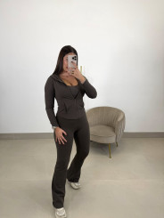 Conjunto deportivo Mireia