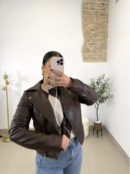 Cazadora polipiel chocolate