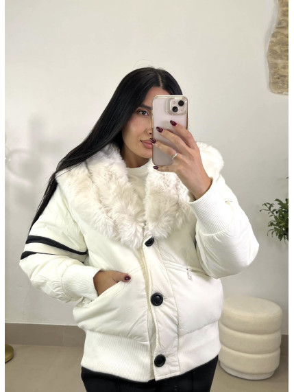 Bomber acolchada blanca