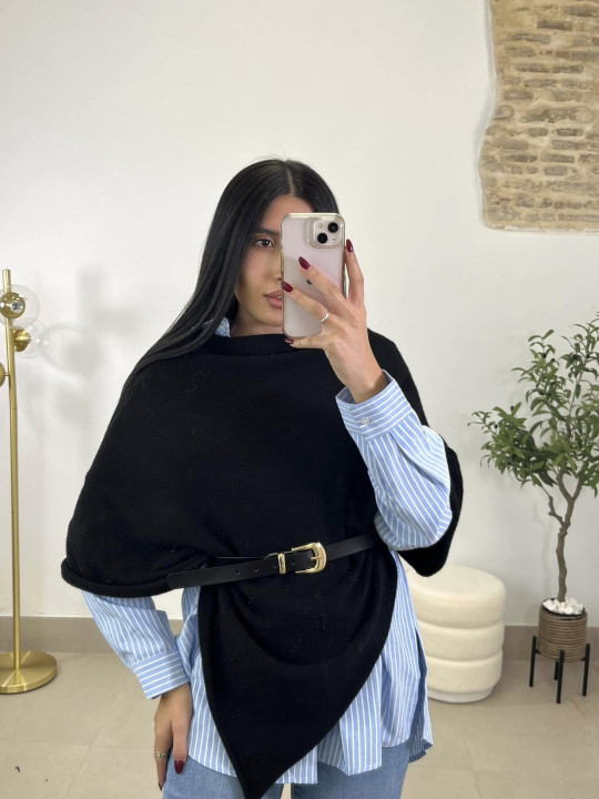 poncho punto negro