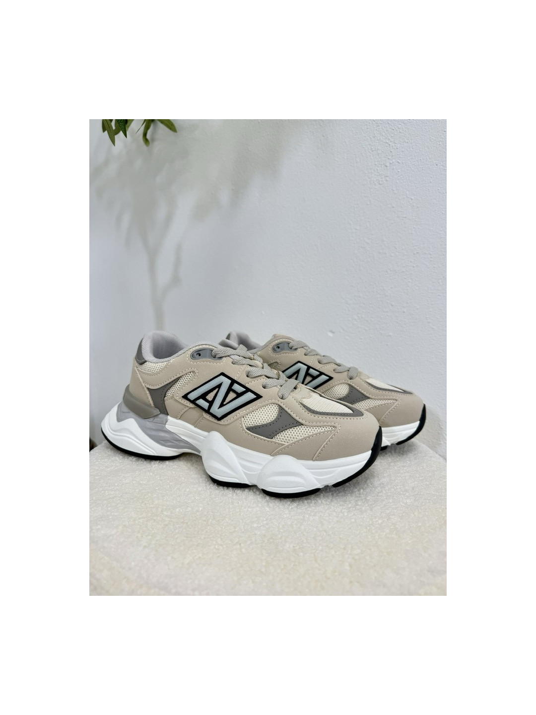 ZAPATILLAS N CAMEL/GRIS