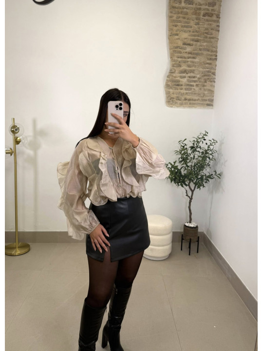 Blusa volantes beige