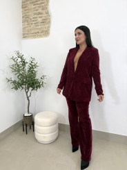 Pantalón piel de melocotón vino