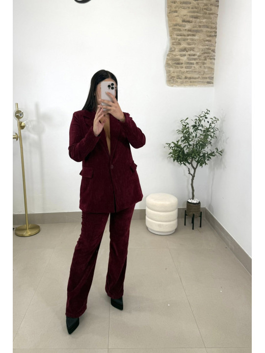 Pantalón piel de melocotón vino