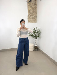 Camiseta blanco roto cuello redondo